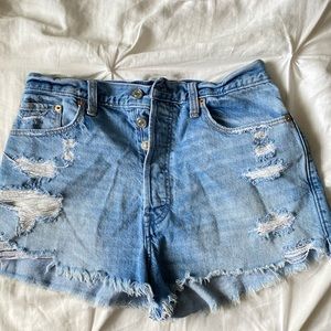 NWOT Abercrombie women’s denim shorts